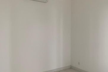 3-Storey Semi D cluster @ Parkfield Tropicana Height  Kajang 