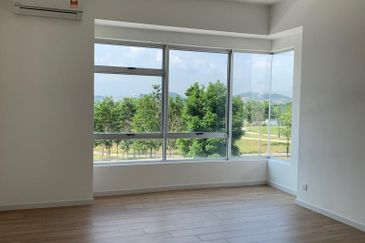 3-Storey Semi D cluster @ Parkfield Tropicana Height  Kajang 