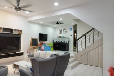 Taman Bukit Mewah Kajang terrace unit