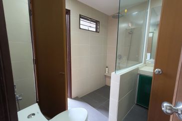 3 Storey Superlink @ Taman Esplanad Bukit Jalil kl 