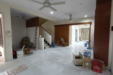 3 Storey Superlink @ Taman Esplanad Bukit Jalil kl 