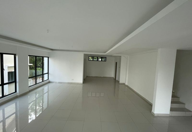 3 Storey Semi D, Corner unit, Mahkota Hill Cheras