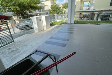 3 Storey Semi D, Corner unit, Mahkota Hill Cheras