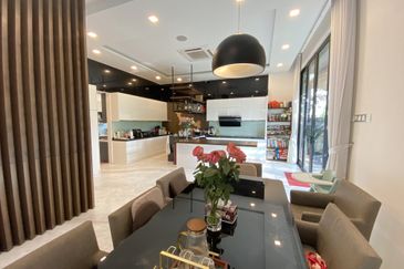 3 Storey Bungalow The Mines Resort City Balakong