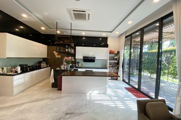 3 Storey Bungalow The Mines Resort City Balakong