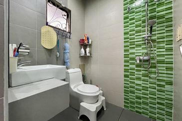 2 Storey Semi-D Bandar Kinrara