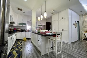 2 Storey Semi-D Bandar Kinrara