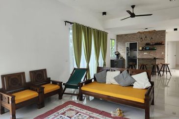 3-Storey Semi D cluster @ Parkfield Tropicana Height @ Kajang for SELL 