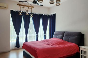 3-Storey Semi D cluster @ Parkfield Tropicana Height @ Kajang for SELL 