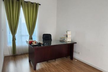 3-Storey Semi D cluster @ Parkfield Tropicana Height @ Kajang for SELL 