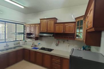 2.5 Storey Semi D Bukit Segar Cheras