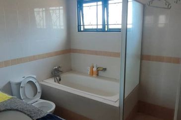 2.5 Storey Semi D Bukit Segar Cheras