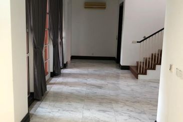 Luxury Corner Bungalow In Bangsar Hill