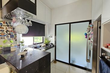 Jade Hills, Kajang 3 Storey Semi-D for Sale