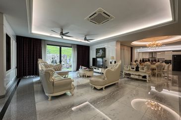 Corner Freehold 3 Storey Semi D @ Desa Hill Villas, Desa petaling 