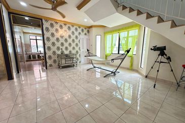 Super Cheap Bungalow  2 Sty Bungalow @ Sungai Long 