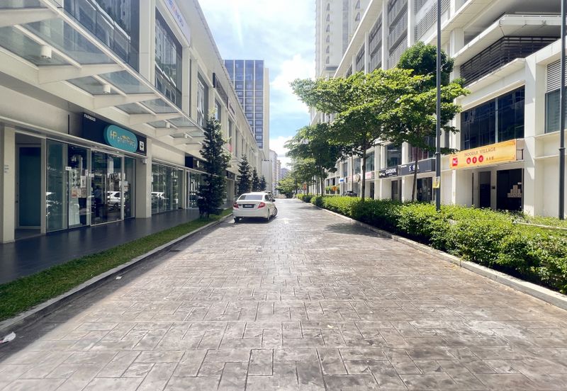 Pavilion 2 Signature Shop Bukit Jalil  3 Storey Shop Lot with Private Lift