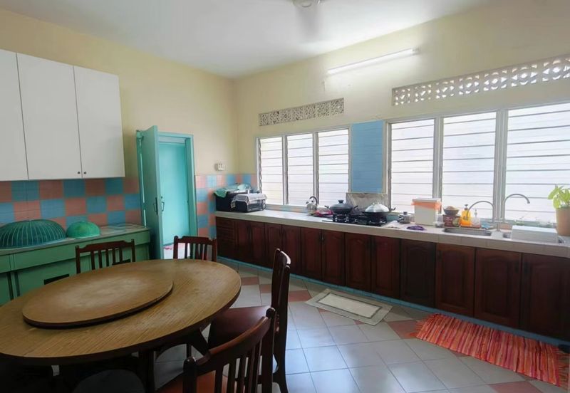 2 Storey bungalow at Jalan Ipoh 