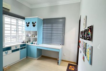 Corner 2 Storeys Terrace @ Taman Lembah Maju Ampang