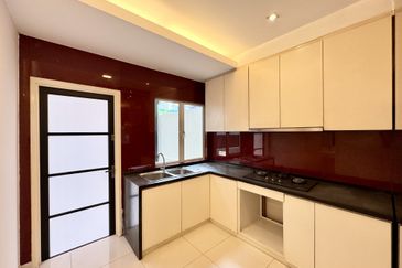 3 Storey Terraced House Mont Kiara