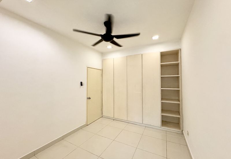 3 Storey Terraced House Mont Kiara