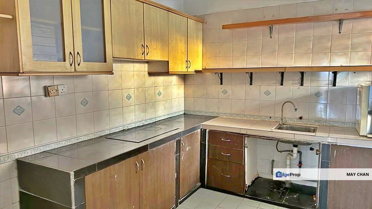 Duta Ria Condominium Dutamas Kuala Lumpur, Kuala Lumpur, Dutamas