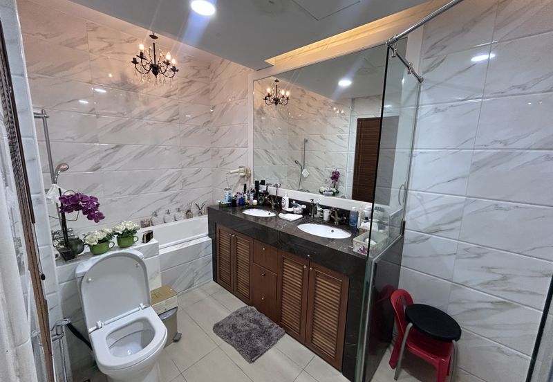 RARE FIND! BANGSAR 3200 SQFT CONDO FOR SALES