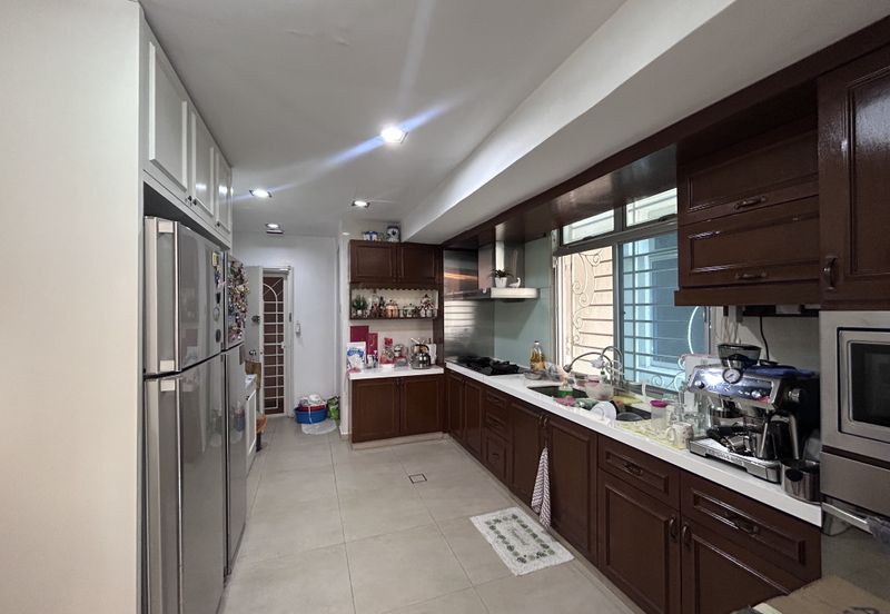 RARE FIND! BANGSAR 3200 SQFT CONDO FOR SALES