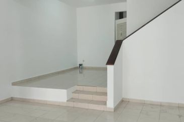2 Storey Terrace, Palm Walk 2 Bandar Sungai Long