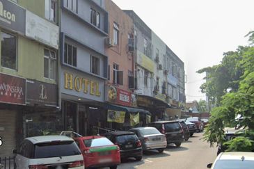 3 Storey Shoplot  Taman Cheras Mas