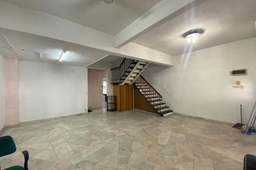 2 Storeys Landed Terrace @ KL Cheras Taman Bukit Angsana