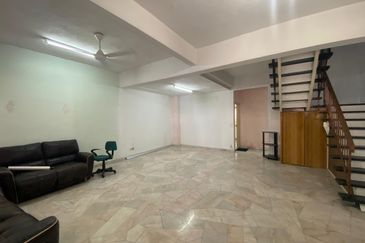 2 Storeys Landed Terrace @ KL Cheras Taman Bukit Angsana
