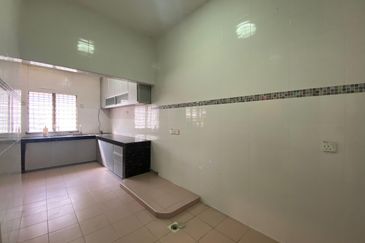2 Storeys Landed Terrace @ KL Cheras Taman Bukit Angsana