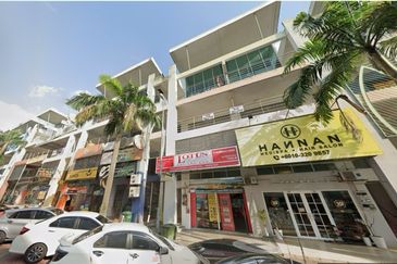 Corner Lot 3.5 Storey Shoplot @ Pusat Bandar Rawang 