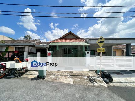 Double Storey Terrace Taman Bukit Anggerik , Selangor, Cheras