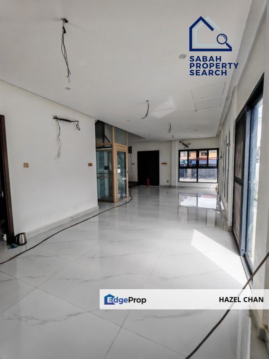 Kampung Likas Kota Kinabalu Sabah 3 Tingkat Rumah Berkembar Mewah, Sabah, Kota Kinabalu