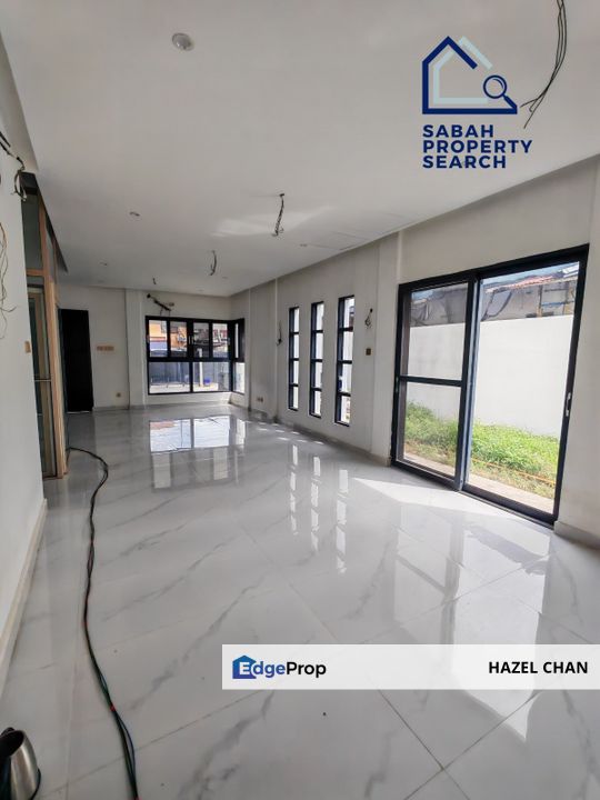 Kampung Likas Kota Kinabalu Sabah 3 Tingkat Rumah Berkembar Mewah, Sabah, Kota Kinabalu