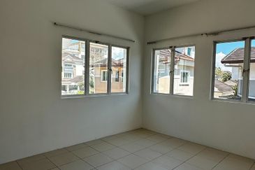 TAMAN KINGFISHER SULAMAN PH 4