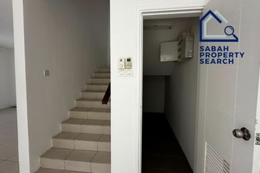 TAMAN KINGFISHER SULAMAN PH 4