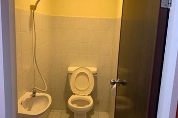 Bayshore Condominium