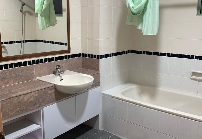 Bayshore Condominium