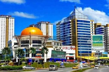 1Borneo HyperMall (One Borneo)