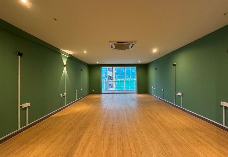 Sutera Avenue Office/Retail Lot For Rent