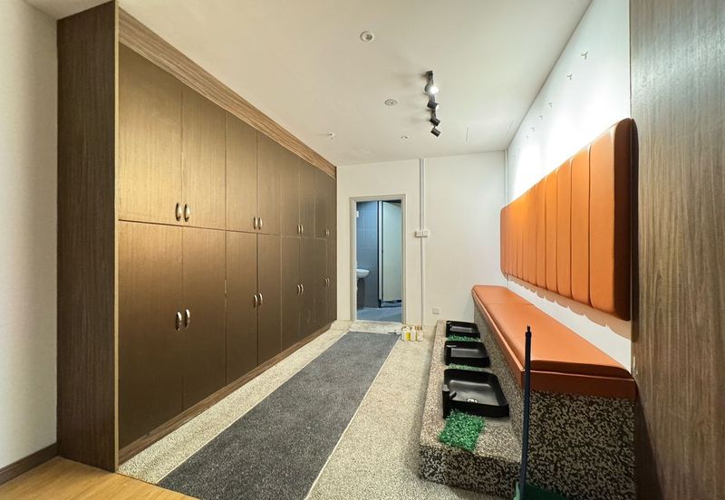 Sutera Avenue Office/Retail Lot For Rent