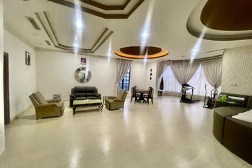 Luxury Bungalow @ Jalan Serai Wangi, Taman Cheras, KL for sale 