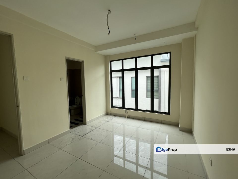 Cheap Selling!! 2.5 storey Semi D @ Mahkota Hill, Bandar Mahkota Cheras for sale , Selangor, Cheras South