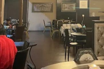 HOTEL & CAFE -Sell with business  4 Storey building Jalan Kelang Lama, Kuala Lumpur for sale 