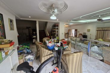 2 Storey Semi D @ SL8 Bandar Sungai Long For Sale