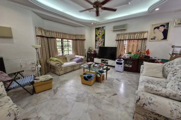 2 Storey Semi D @ SL8 Bandar Sungai Long For Sale