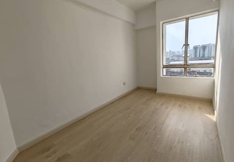 Le Jardine Condominium